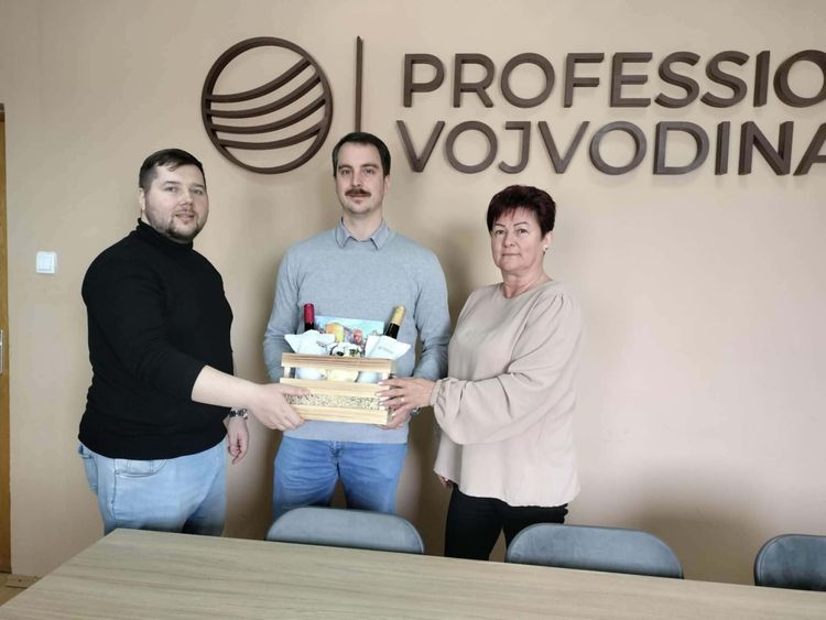 Erasmus + - Surányisok készülnek a Vajdaságba